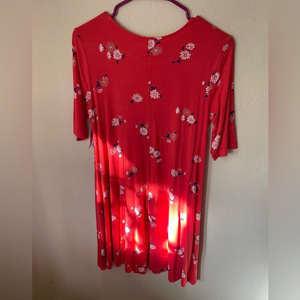**NWT** size S Old Navy dress, vibrant dark orange w/white floral print - Picture 2 of 6